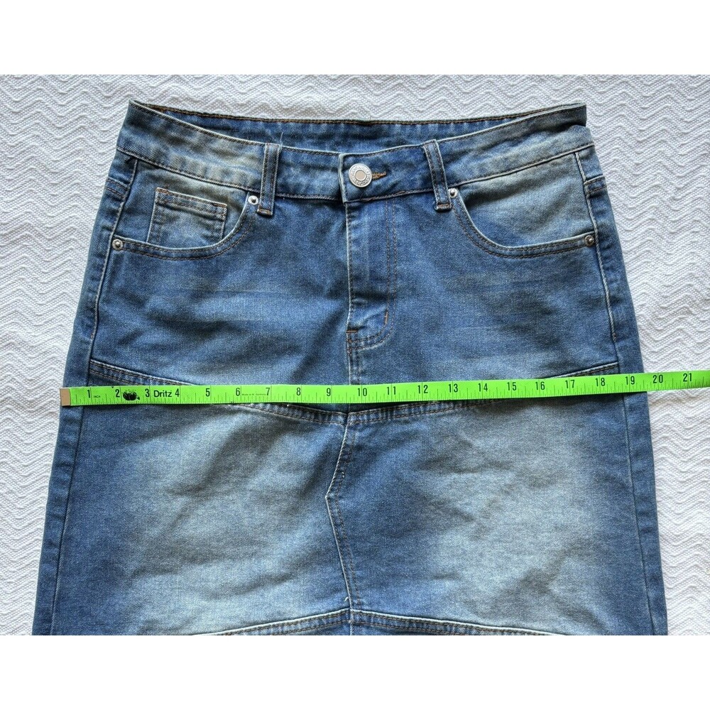 Be-Girl Denim Midi A Line Skirt Medium Wash W Lighter Areas Raw Hem Size M - Picture 6 of 8